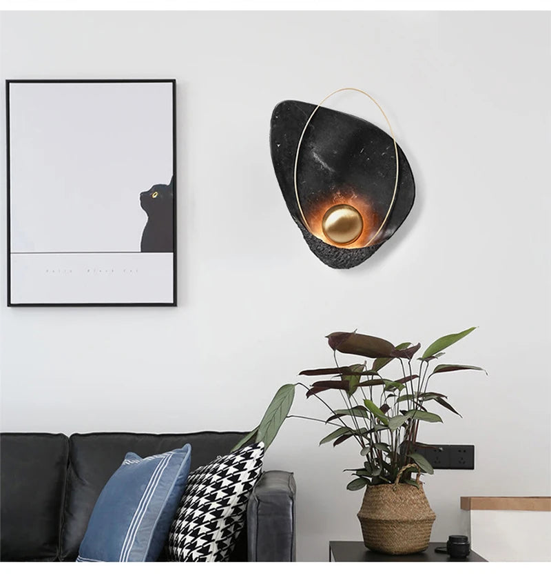 The Pearl wall lamp