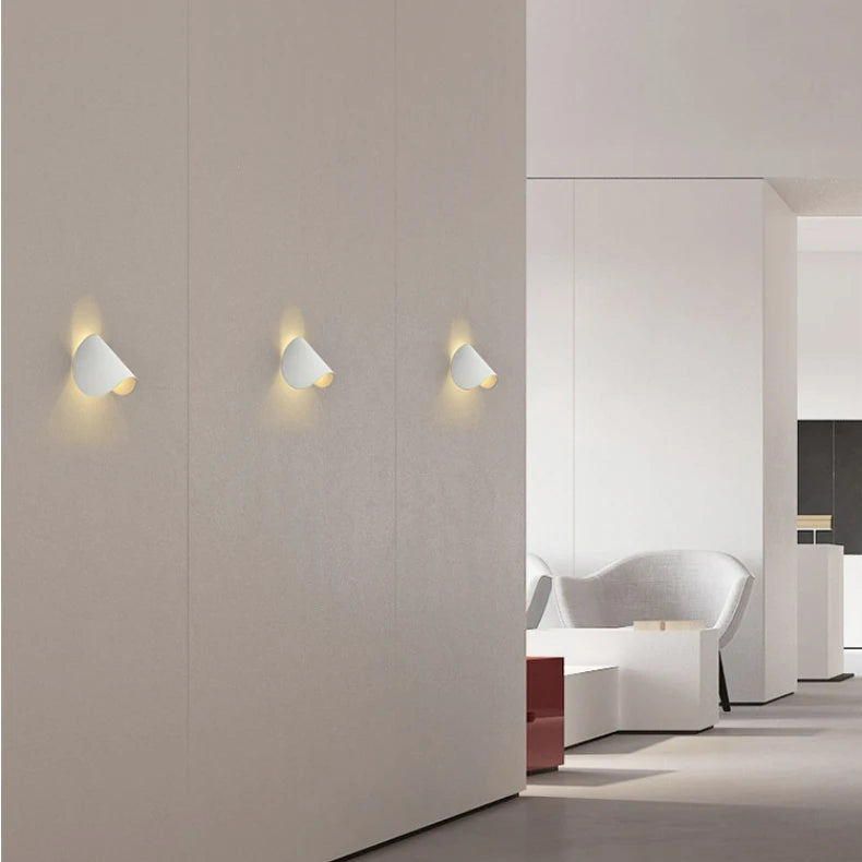 Bedside Simplicity Lamp