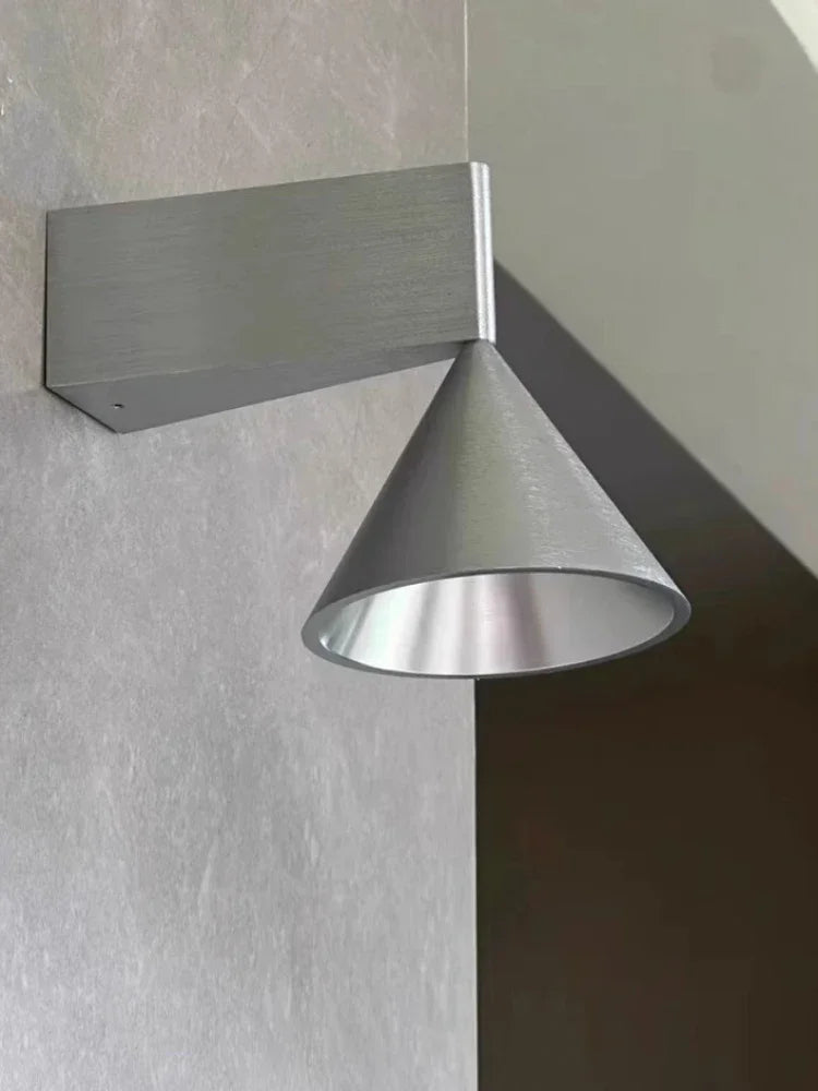 Modern Aluminium Wall Lamp